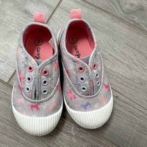 Size 7 toddler shoes